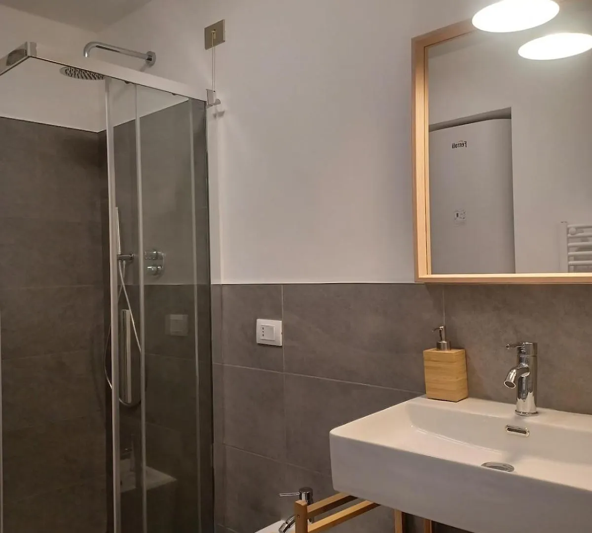 Appartamento Rosales Mediolan Włochy